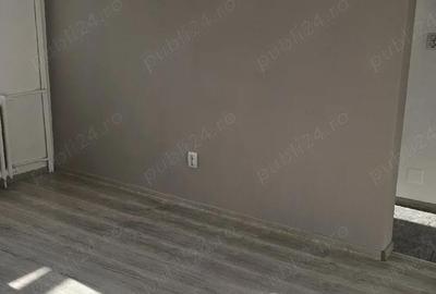 Apartament cu 3 camere semidecomandat în Micălaca - 4