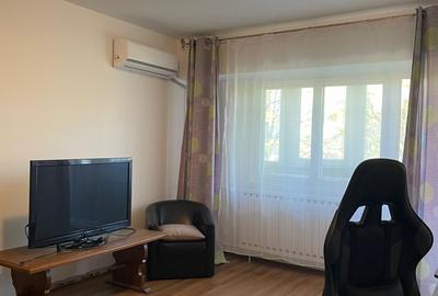 Garsonieră decomandată, mobilată în Tei - 6