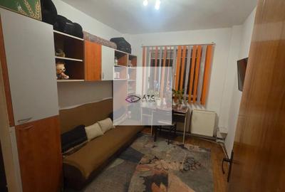Apartament cu 4 camere decomandat, mobilat în 13 Septembrie - 2