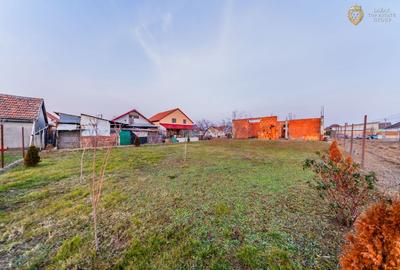 Casă individuală cu 7 camere cu Canalizare în Central - 43