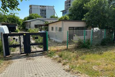 Magazie, spatiu de depozitare de tip chiosc de inchiriat