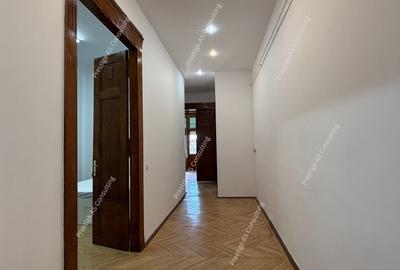 Birou, de 150 mp, în Ultracentral - 3