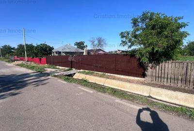 Teren intravilan de 876 mp, în Valea Cânepii - 8