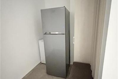 Studio Modern in Solid Residence Butoaie cu Vedere Superba la Lac - 9