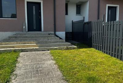 Casă cu 5 camere cu Teren 234 Mp în Central - 9