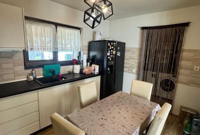 Locuinta moderna, eficienta energetic, cu gradina amenajata si ingrijita! - 16