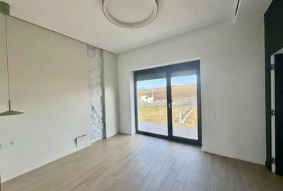 Casa stil mediteranean | De Vanzare | 6 min. de centrul orasului - 2