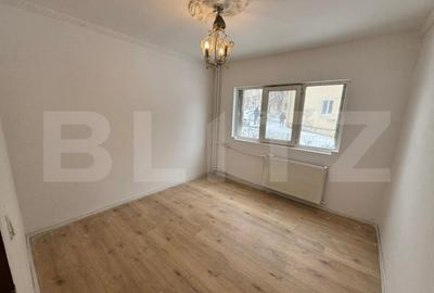 Apartament cu 4 camere decomandat în Valea Rosie - 9