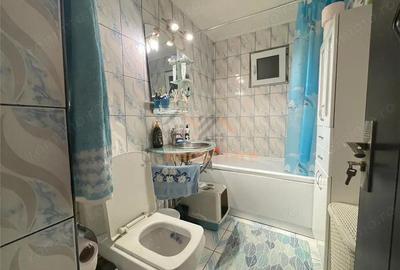 Apartament cu 3 camere decomandat în Nufărul - 15