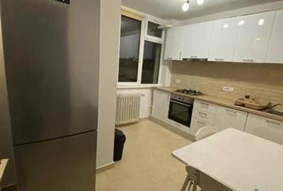 Apartament cu 2 camere semidecomandat, mobilat în Arcul de Triumf