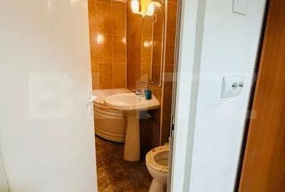 Apartament cu 3 camere, 2 bai, 2 balcoane, 2 locuri de parcare - zona Astra - 9