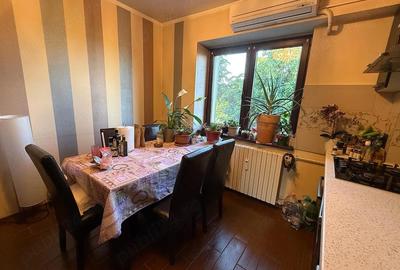 Apartament cu 3 camere decomandat în Berceni - 9