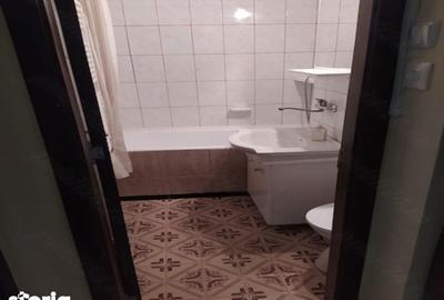 Apartament cu 2 camere decomandat în Micro 15 - 5
