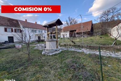 Casă cu 2 camere cu Teren 8800 Mp în Nocrich - 2