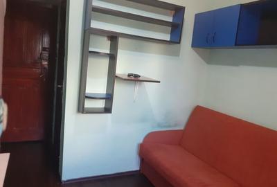 Garsonieră semidecomandată în Central - 1