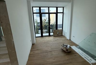 Casă cu 3 camere cu Teren 300 Mp în Exterior Vest - 9