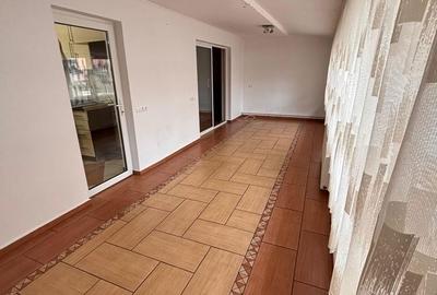 Apartament cu 3 camere decomandat în Central - 8