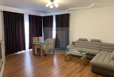Apartament cu 3 camere decomandat în Tractorul - 1