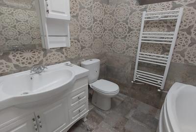 Casă cu 5 camere cu Canalizare în Cumpăna - 12