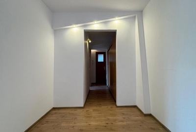 Apartament cu 3 camere decomandat în Crângași - 16