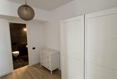 Apartament cu 3 camere decomandat în Gura Caliței - 2