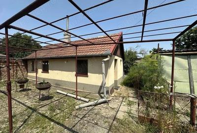 Casă cu 3 camere cu Teren 886 Mp în Ciarda Roșie