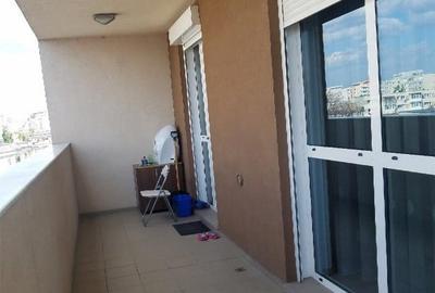 Apartament cu 3 camere decomandat în Vitan - 4