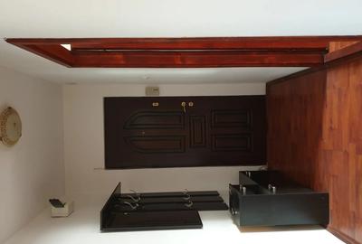 Apartament cu 3 camere decomandat în Soarelui - 3