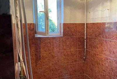 Apartament cu 2 camere decomandat în Drăgășani - 4