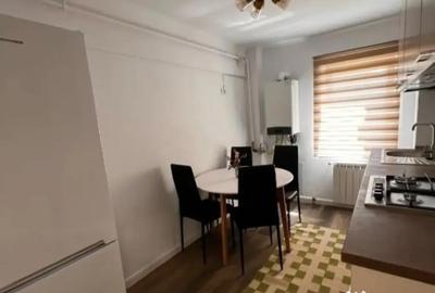 Apartament cu 3 camere decomandat în Piața Nouă - 3