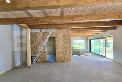 Cabana cu 5 Camere de Vanzare in Marisel - 150mp Utili - 5