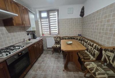 Apartament cu 2 camere decomandat în Central - 2