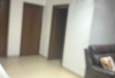 Casă cu 6 camere cu Teren 255 Mp în Central