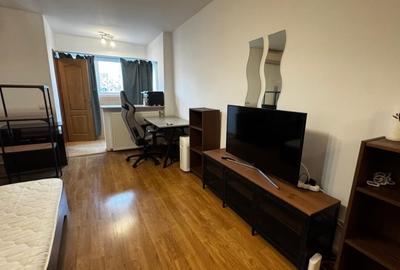 Garsonieră decomandată, mobilată în Vitan - 2