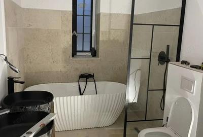 Casă cu 5 camere cu Teren 114 Mp în Chișoda - 12