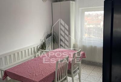 Apartament cu 2 camere decomandat, mobilat în Freidorf - 2