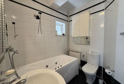 Vila cu piscina interioara, mobilata, langa British School - 13