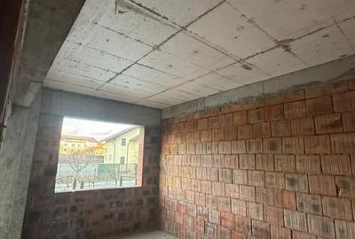 Propietar - Garsonieră de vânzare – 37 mp utili - bloc nou – parter– parcare sub - 2