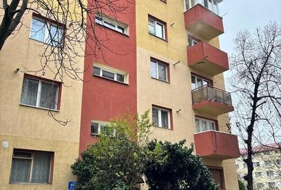 Apartament cu 3 camere în Central - 2