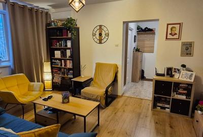 Apartament cu 2 camere semidecomandat, mobilat în Trocadero - 3