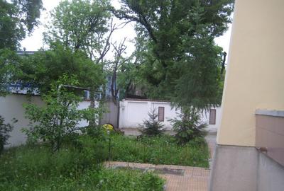 Casă cu 5 camere cu Teren 500 Mp în Floreasca - 1