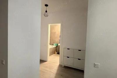 Apartament cu 2 camere decomandat în Theodor Pallady