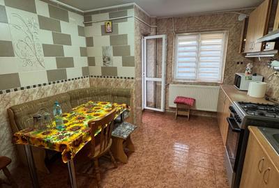 Apartament 3 camere de inchiriat - 5