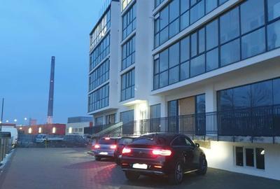 Spațiu comercial, de 175 mp, în Central