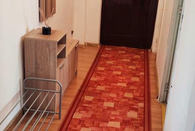 Apartament cu 2 camere decomandat în Între Lacuri - 3