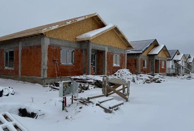 Casă individuală cu 4 camere cu Teren 400 Mp în Central - 10