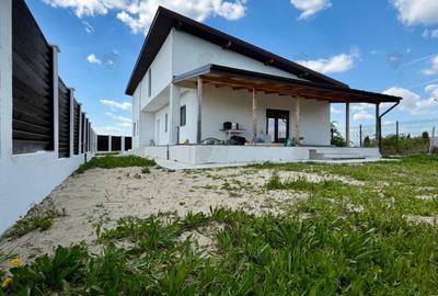 Casă individuală cu 4 camere cu Teren 486 Mp în Berceni - 3