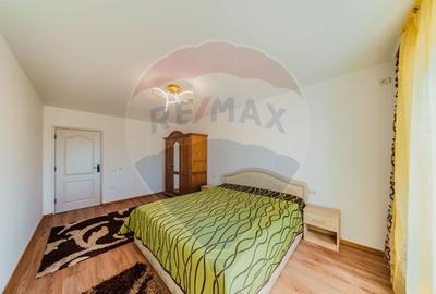 Casa tip duplex de inchiriat in Via Carmina - 2