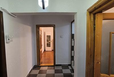 Apartament cu 2 camere decomandat în Sud - 4