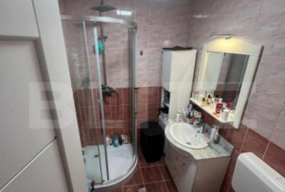 Apartament cu 4 camere decomandat în Central - 1